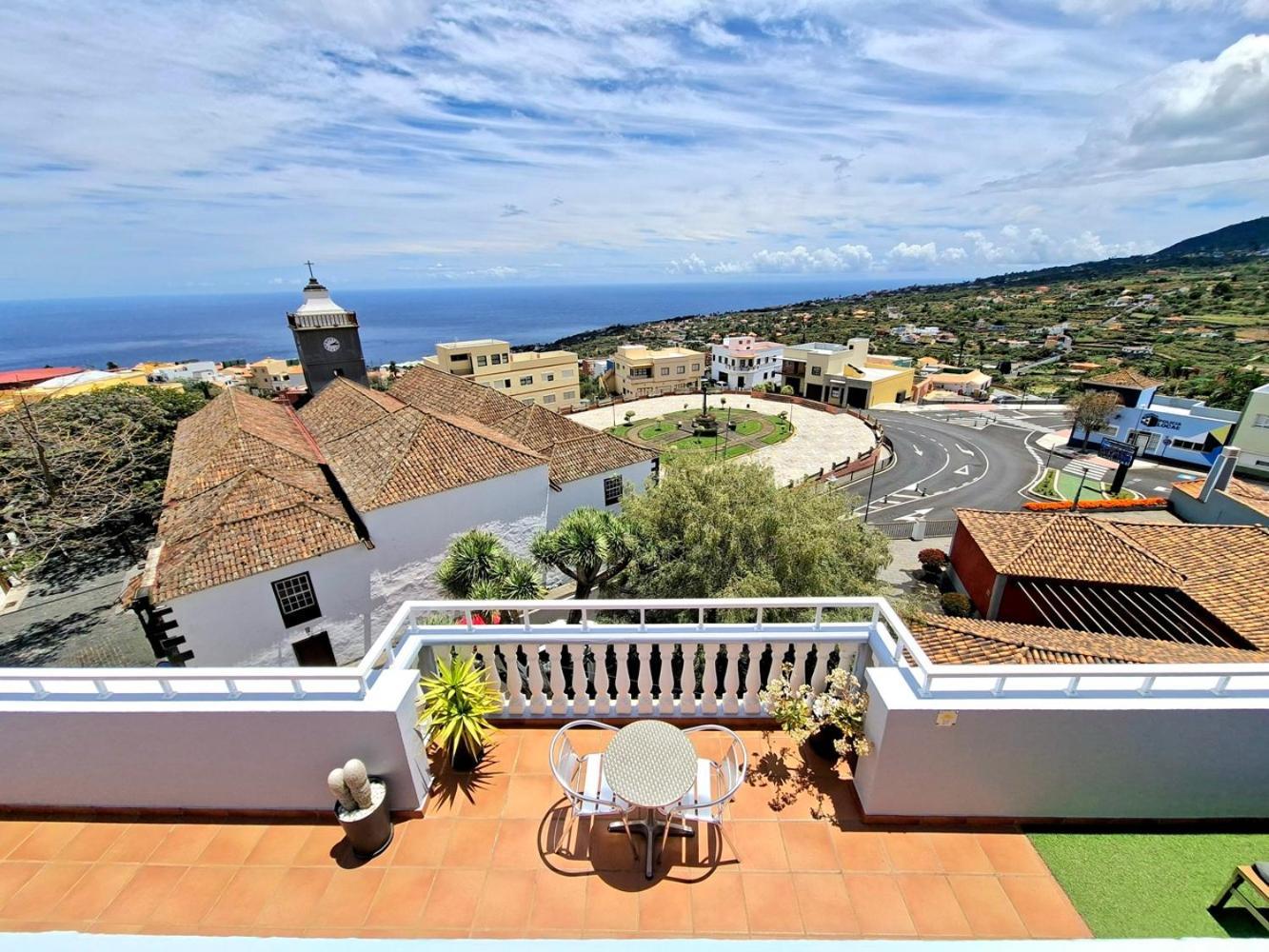 La Casita Del Arco Atico Appartement San Pedro  Buitenkant foto